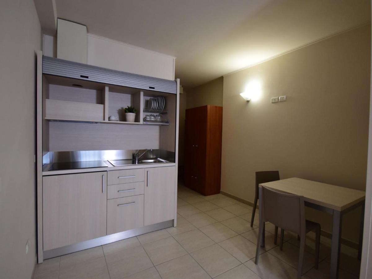 Hotel E Appartamenti La Solaria Сан Джовани Ротондо Екстериор снимка